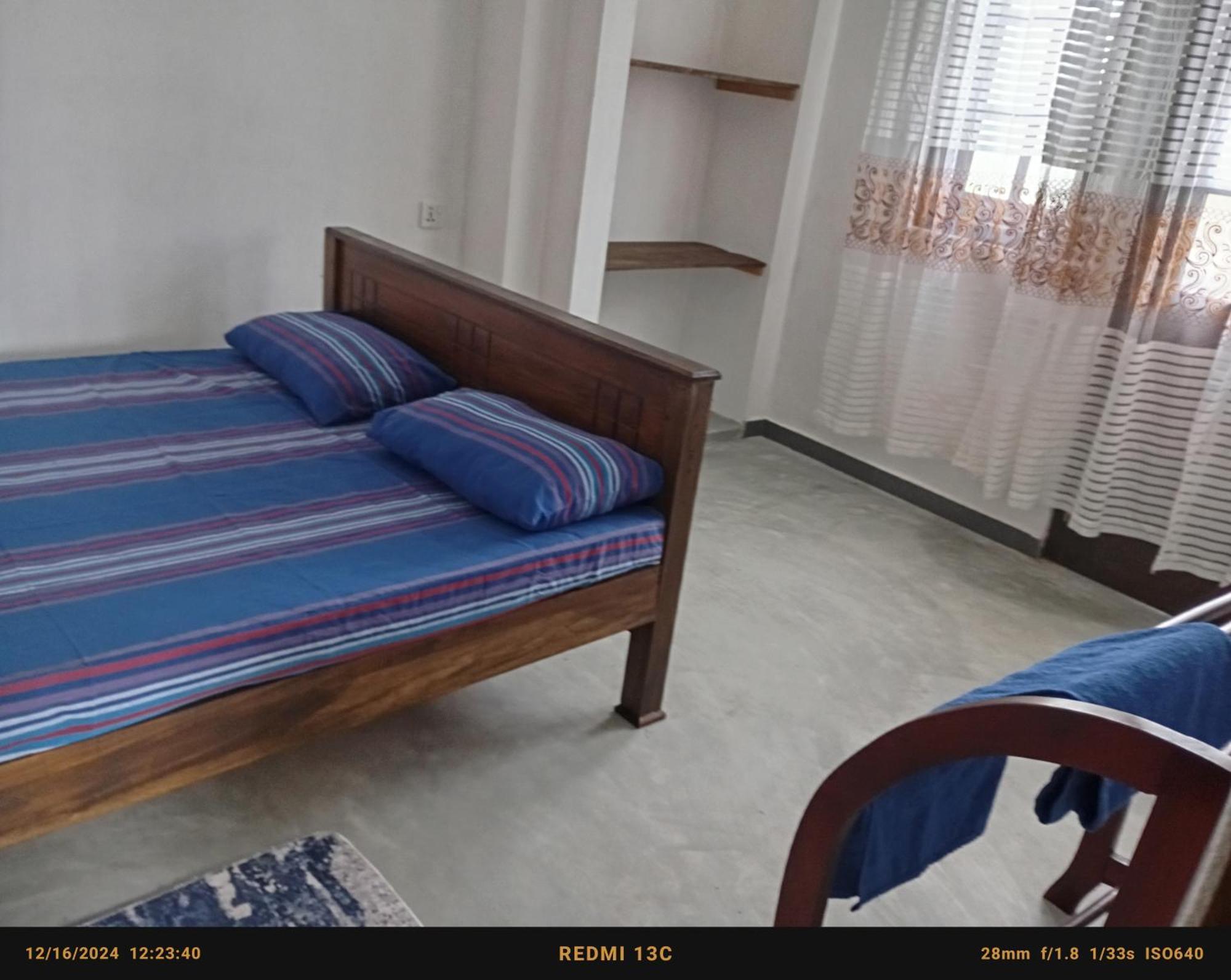 Southern Beach Surf Lodge Ahangama Quarto foto